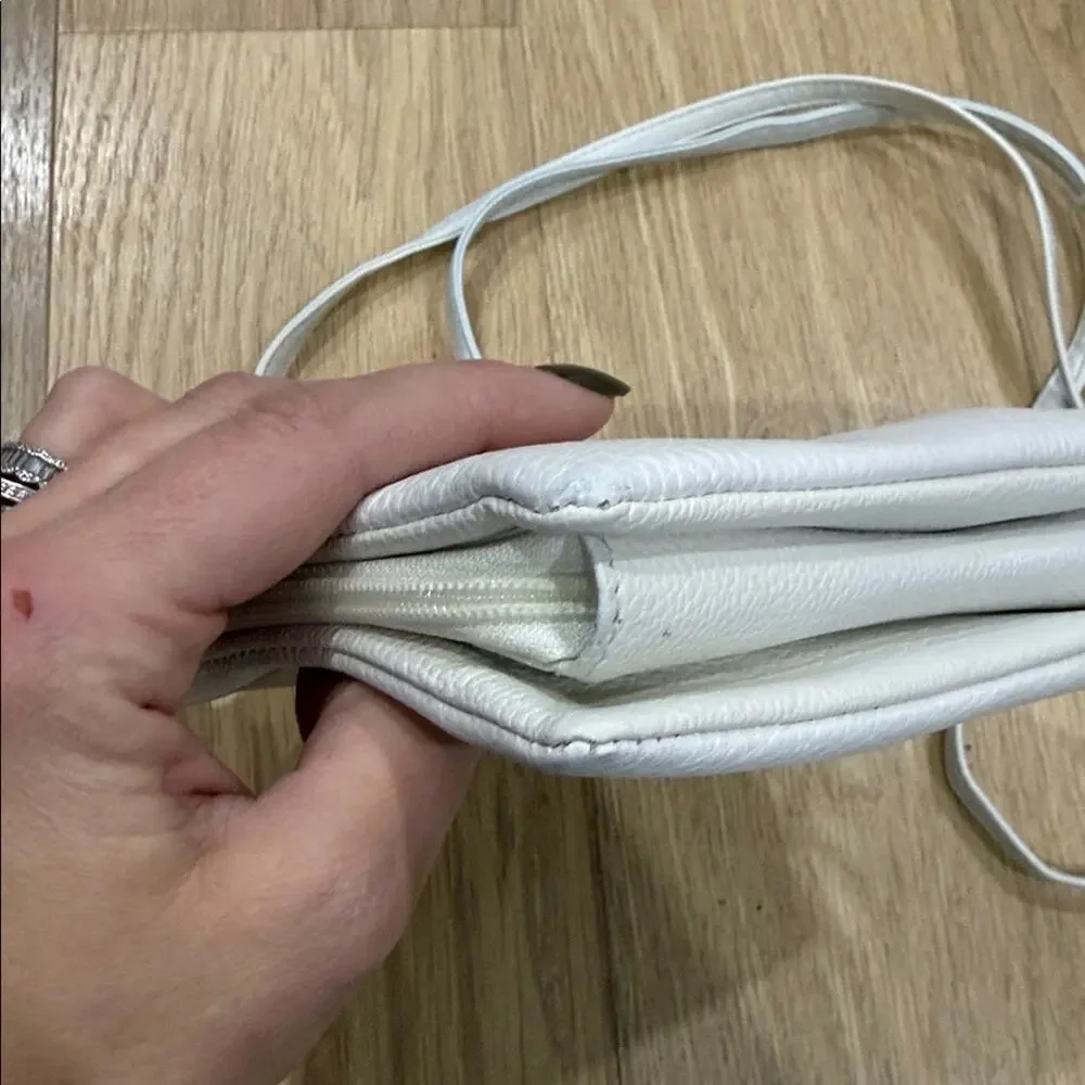 Giani Bernini Multi Pocket Simple Silver Hardware White Leather Crossbody